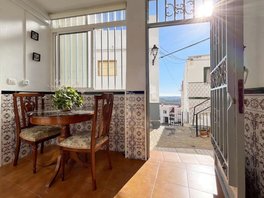 Encantadora Casa Andaluza Salobrena Luaran gambar